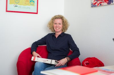 Natalie Guntlisbergen Natalie Guntlisbergen